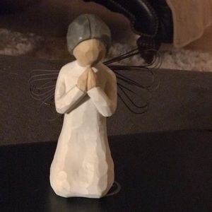 Willow Tree “Angel of Prayer” figurine.